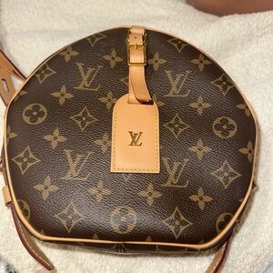 mint condition!!! almost new!!